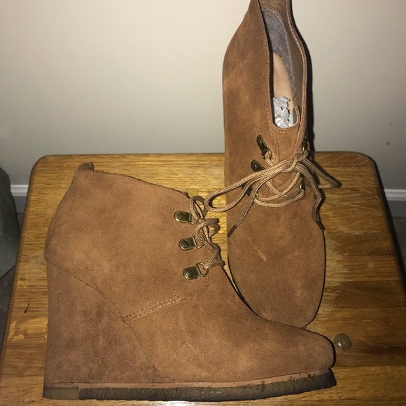 Steve Madden Lace Up Wedge Bootie - Picture 2 of 4